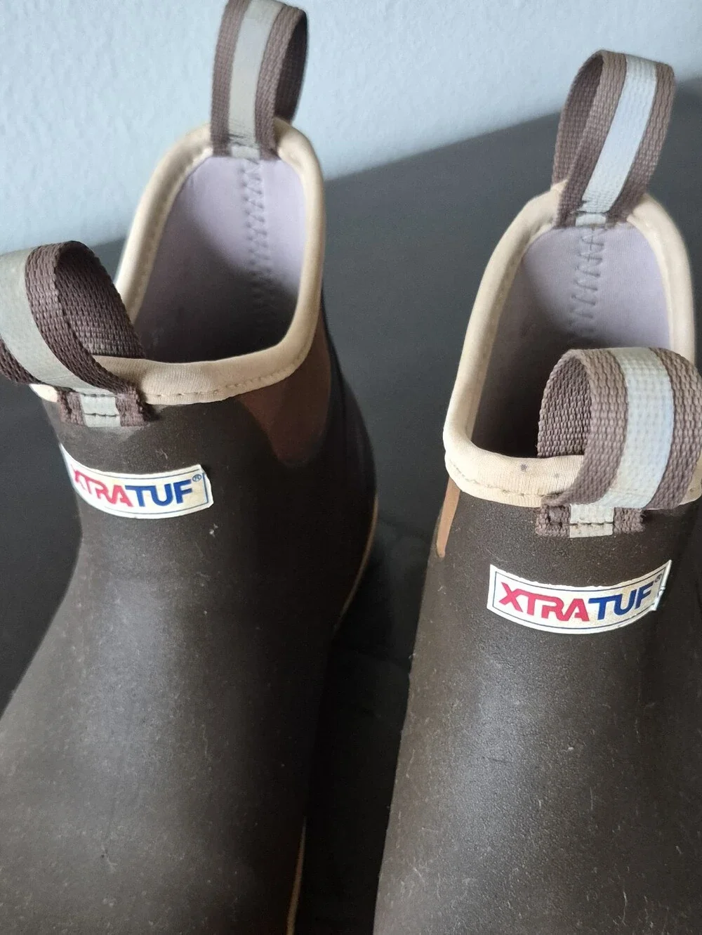 Xtratuf 6